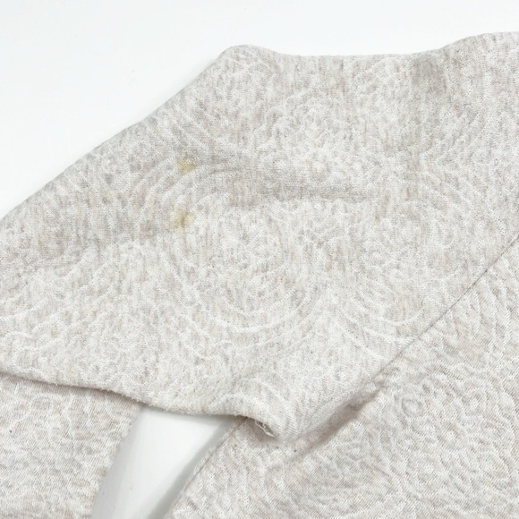 Croft & Barrow cream knit sweater - Picture 3 of 4